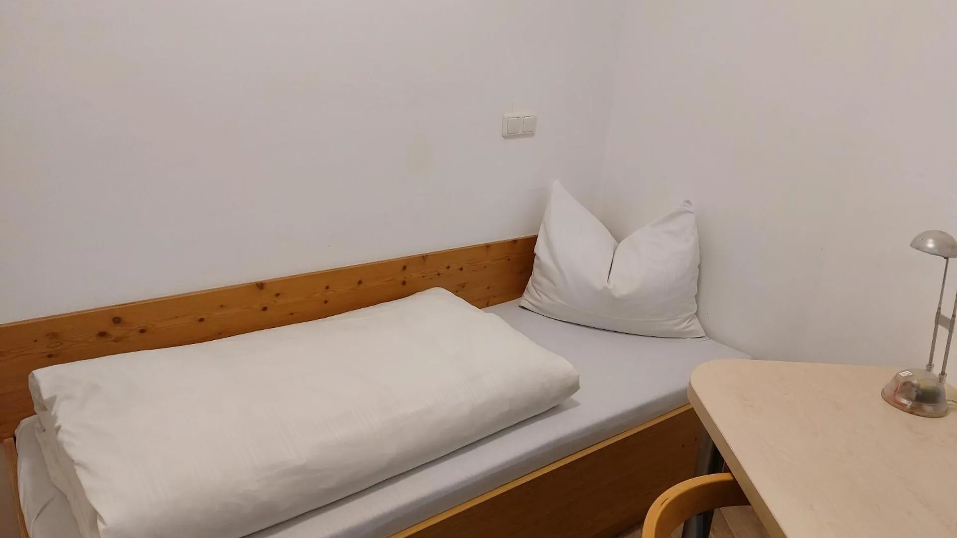 Gaestehaus Langhammer Bubenreuth 3*,